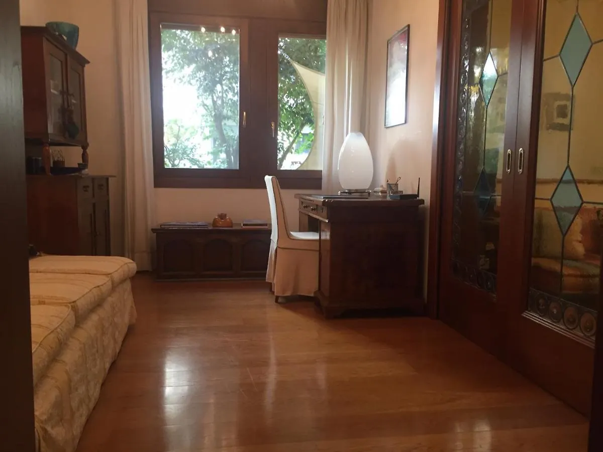 Villa Liberty Lido di Venezia Apartment
